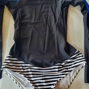 Seea Hermosa Long Sleeve One-Piece Striped Swim Surf Swimsuit SZ XSm